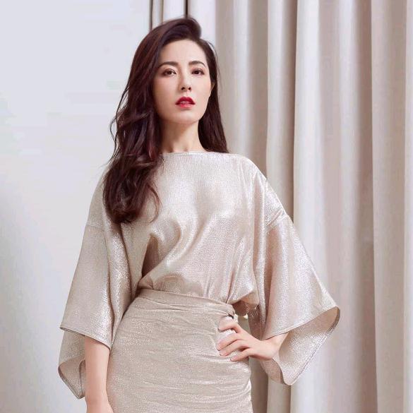 银小姐
