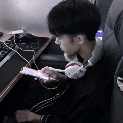 小勇子丫