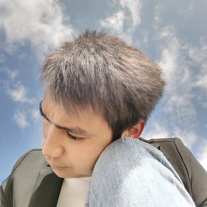 廖洪瑶