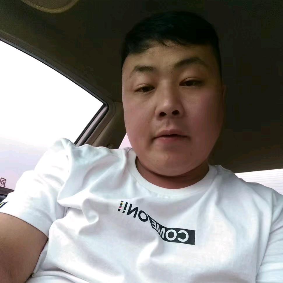 辉