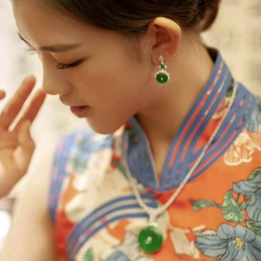 翡翠团团