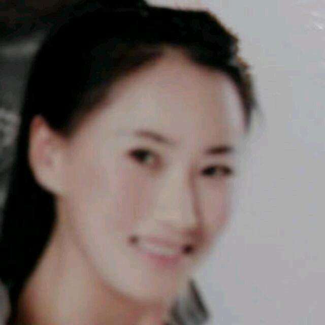 英子