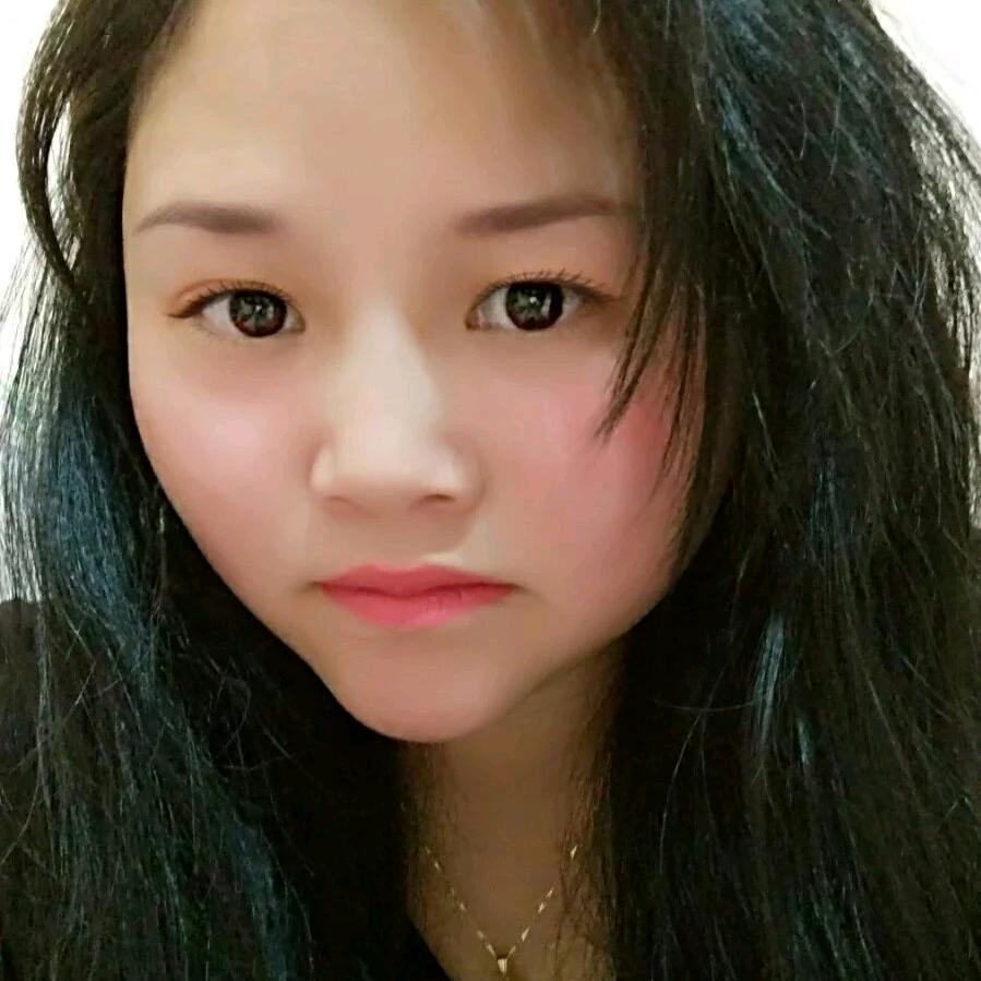 文文（大广婴童游泳馆）