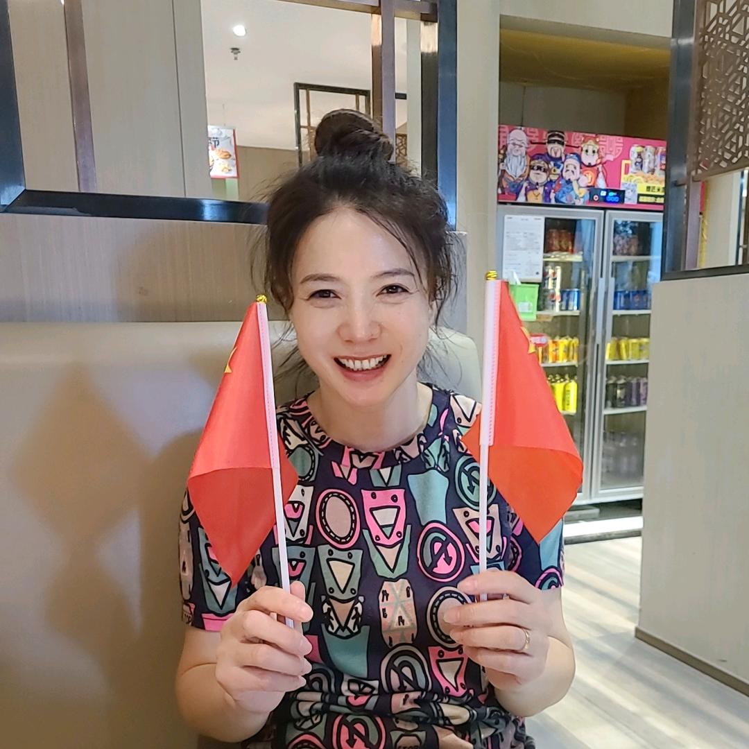 叶叶妈