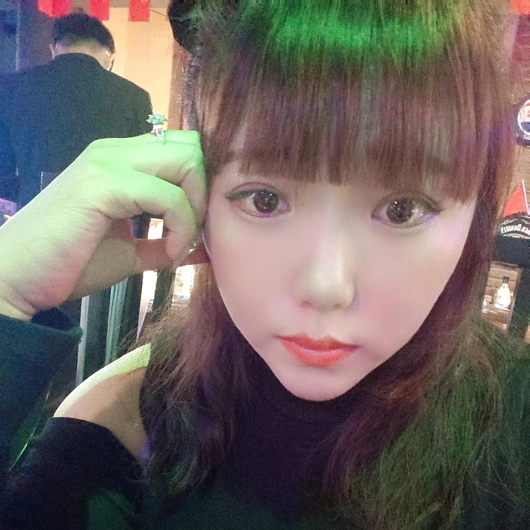婷宝@