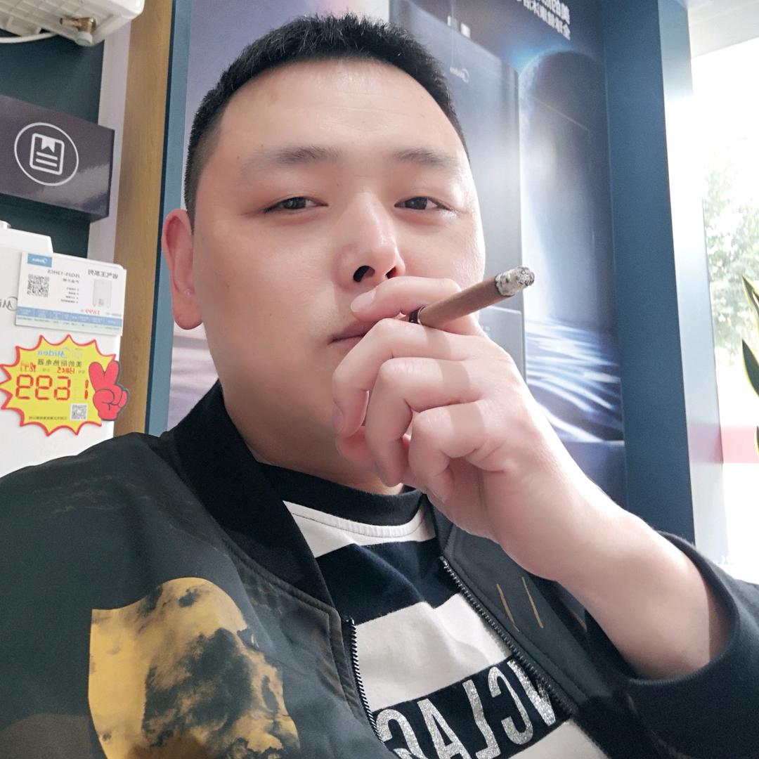 尤溪美的电器刘哥