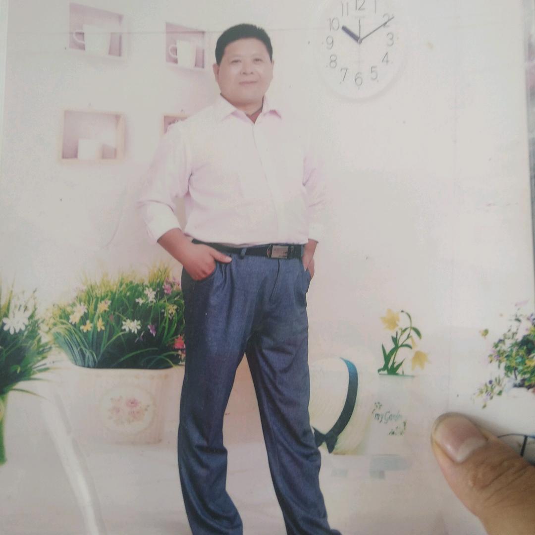 杨哥爱唱歌
