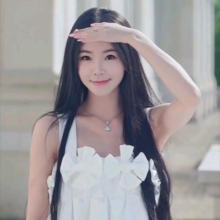 飒飒美甲美睫馆