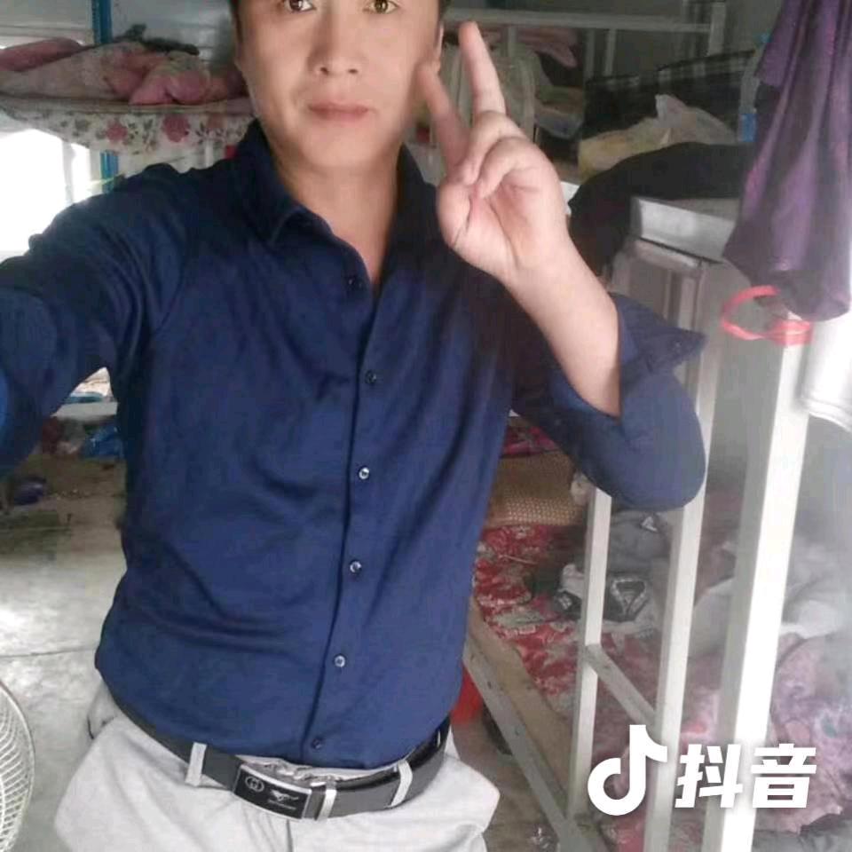 怎么开心就怎么活。