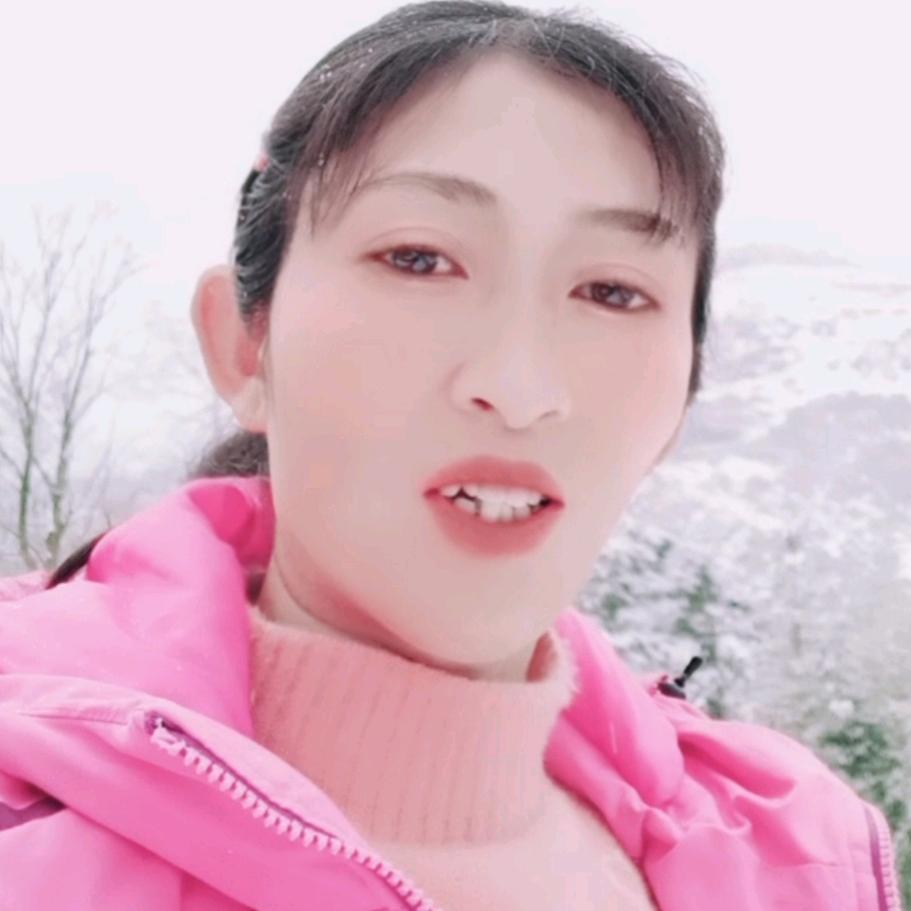 敖梦兰