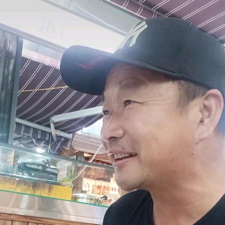 爱昵😇牛镇😎（老忠）