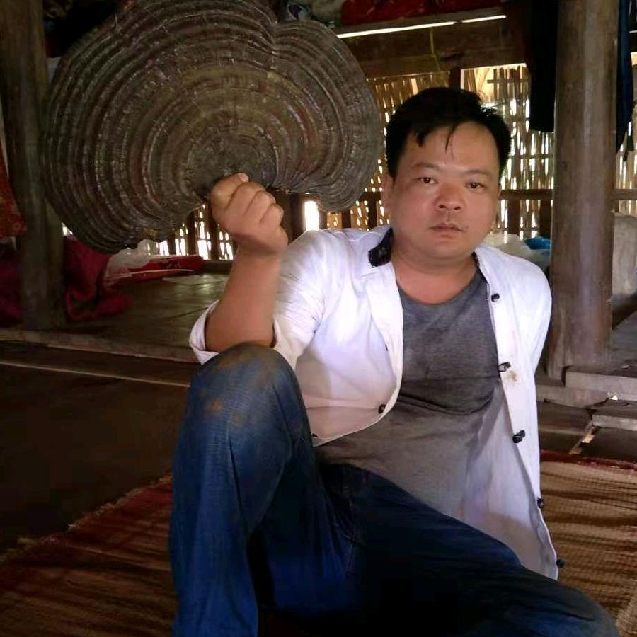 邱少