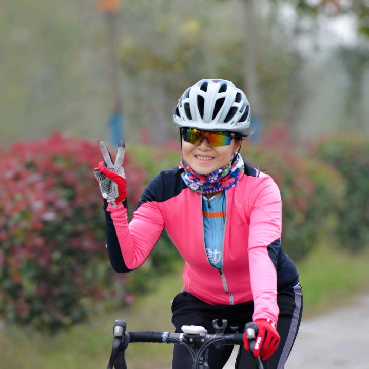 玫（户外🚴🏃🏊）