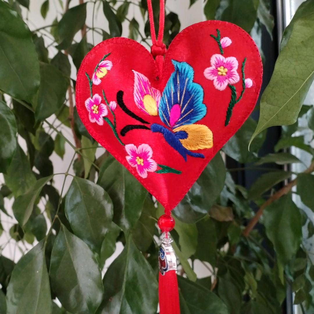 纯手工制作布寅（老虎）工艺    火玫瑰