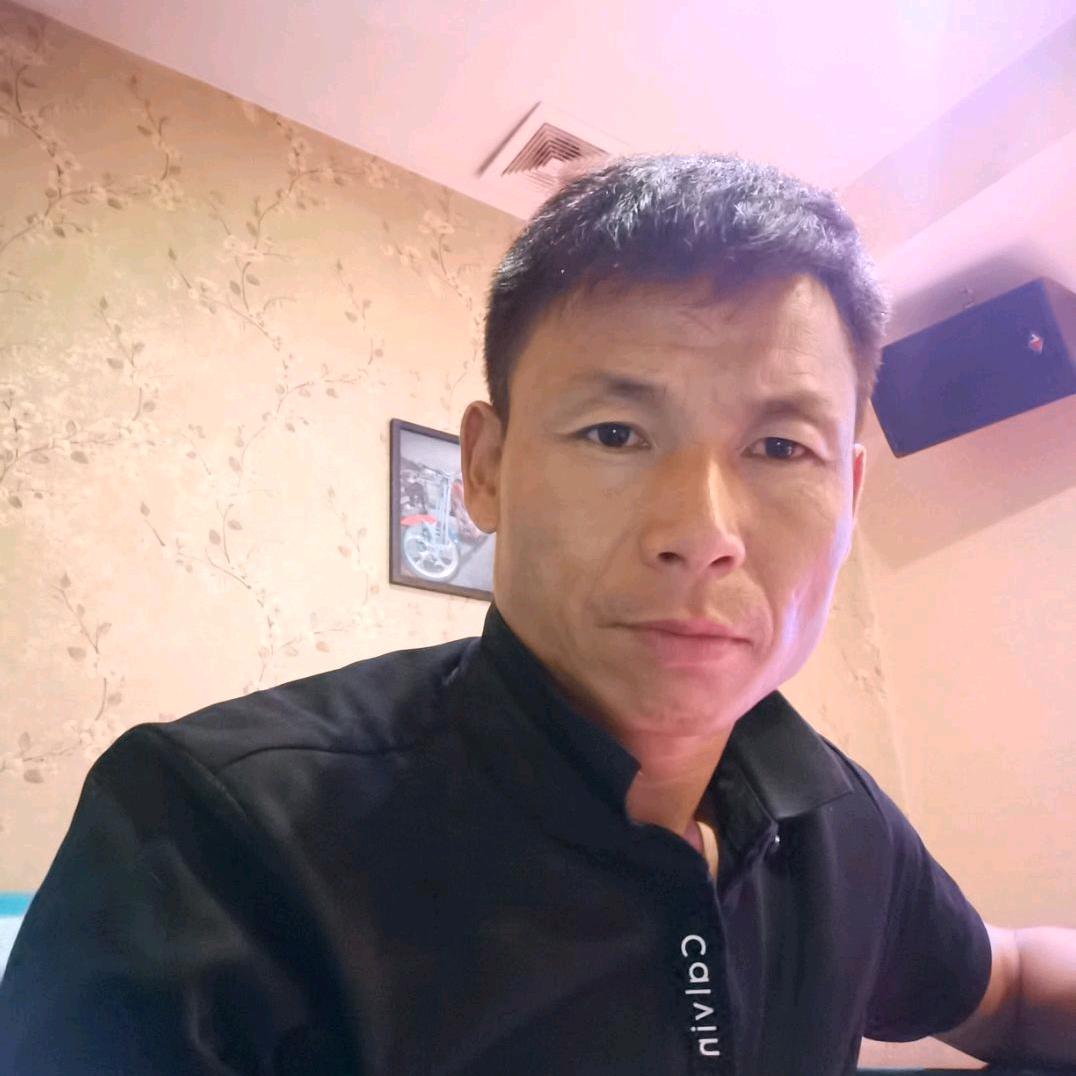 老罗柴油大面包车