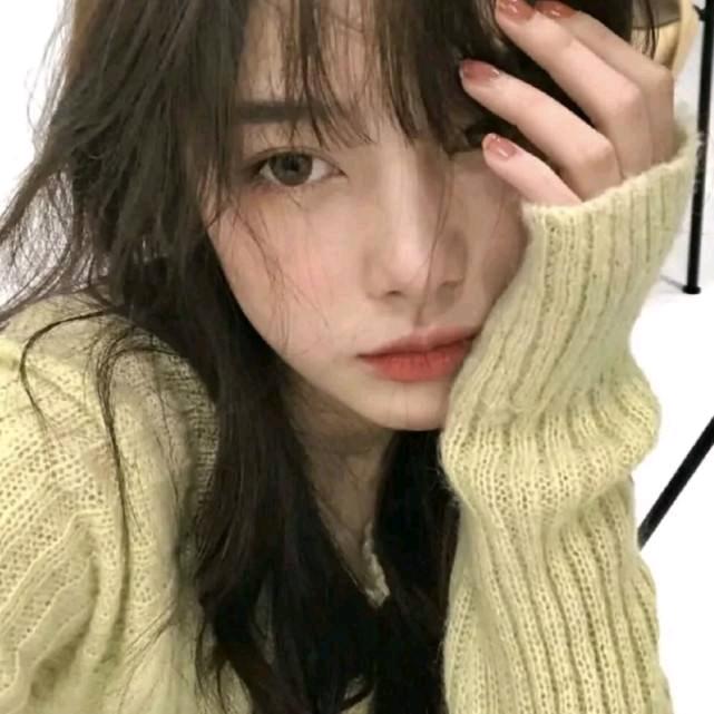 七 堇               💨