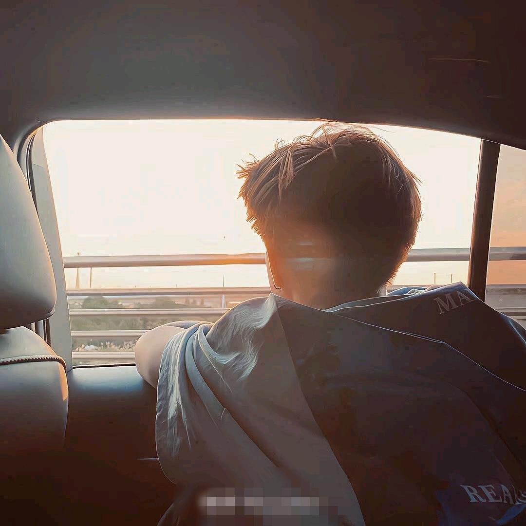 晚-™