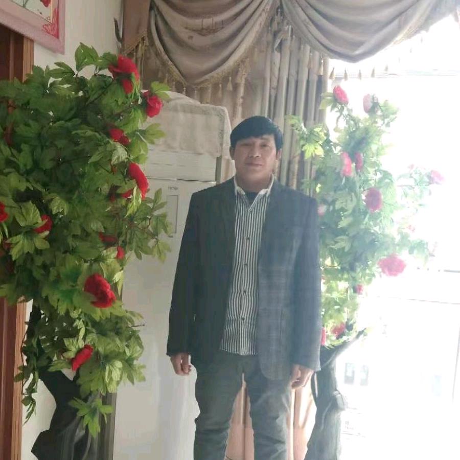 池鱼思墨渊