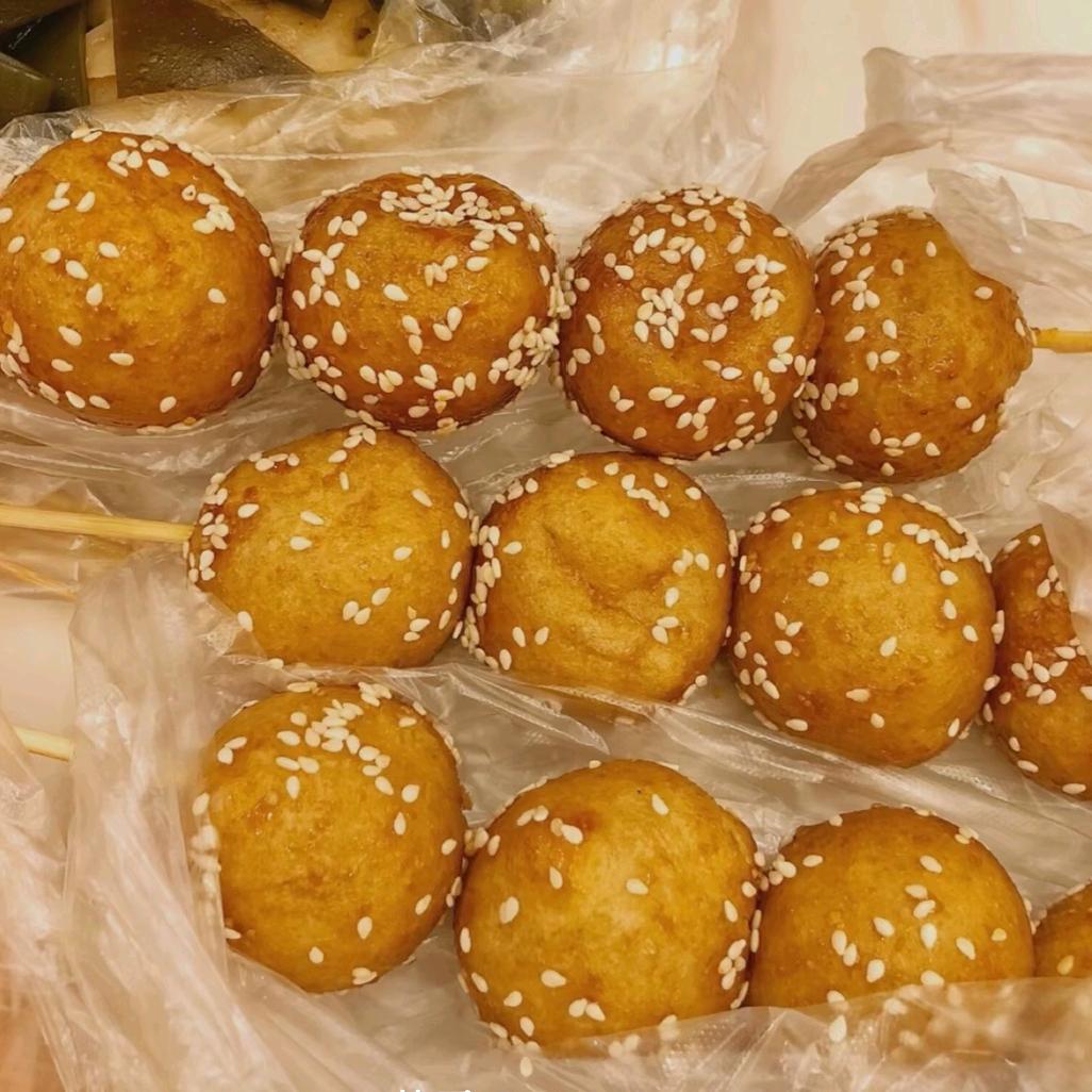 菠萝小丸子