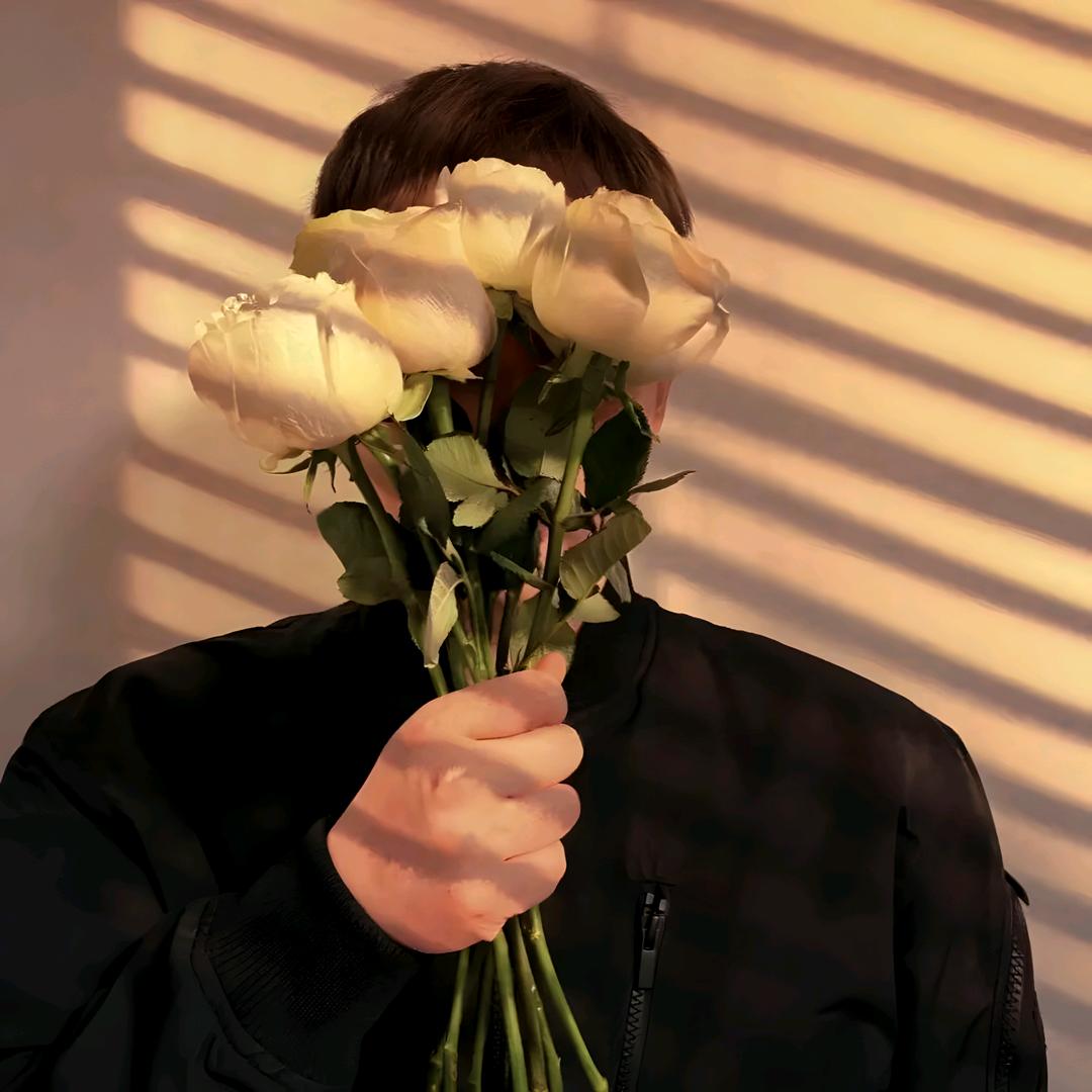 路街冷巷旧少年