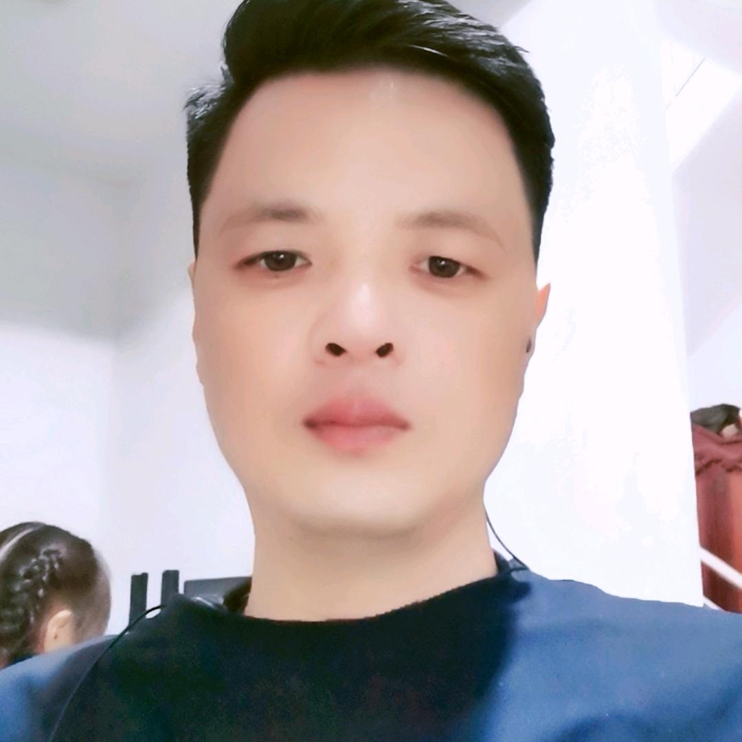 @云飞