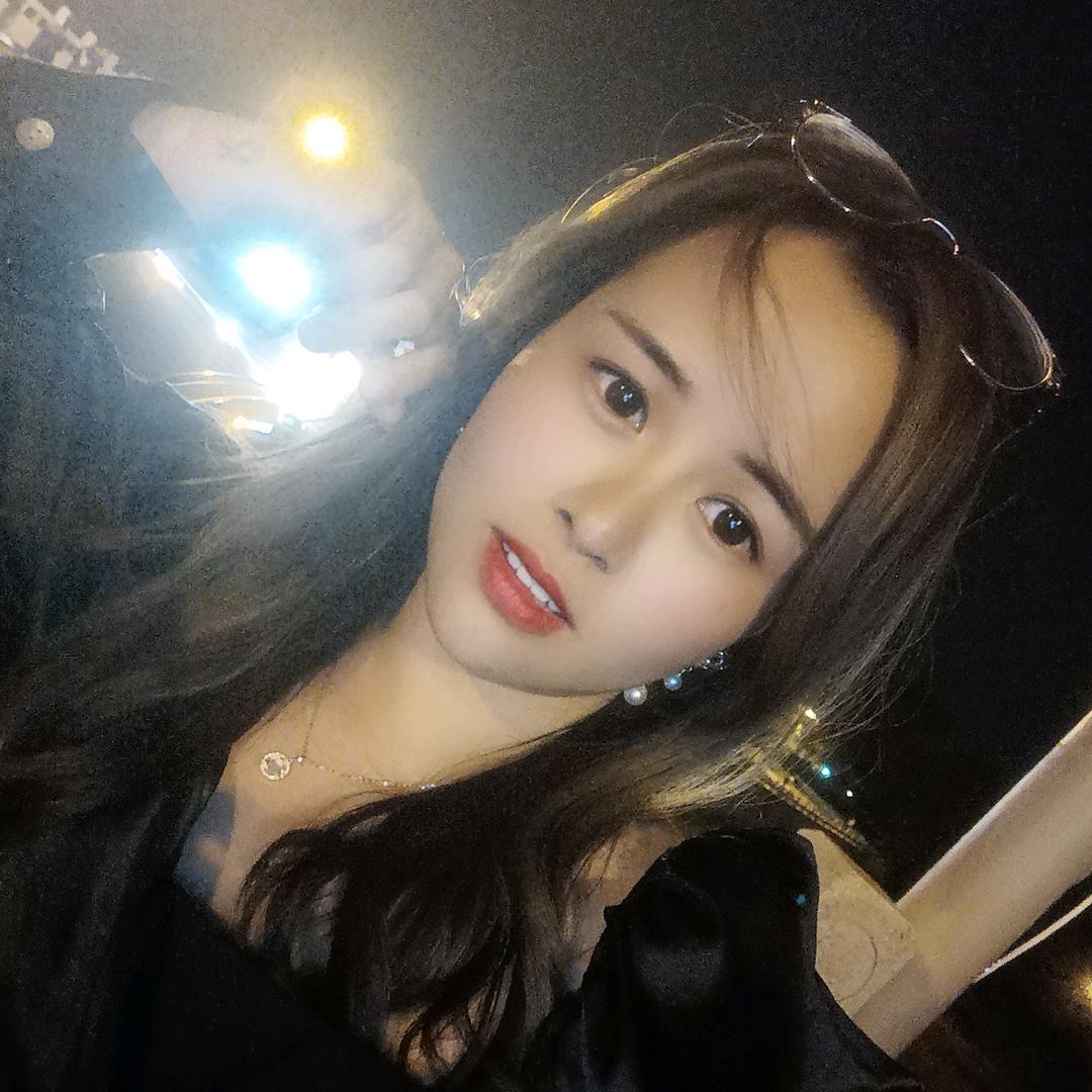 妮子美甲美睫