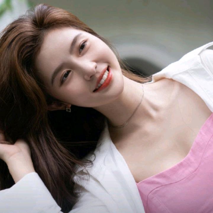 二(ˇ╮ˇ)不理你