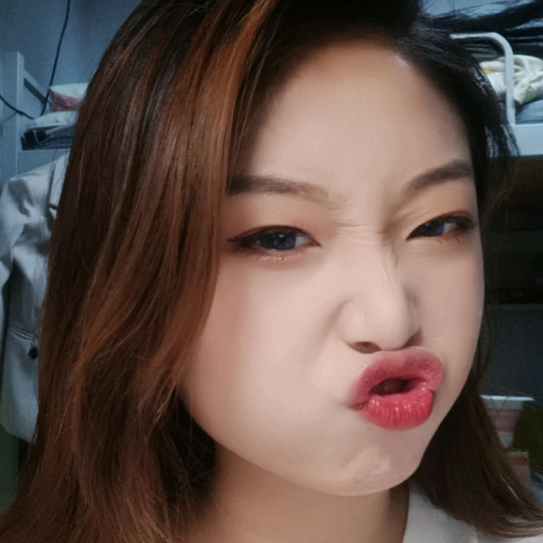 鑫蕊呀