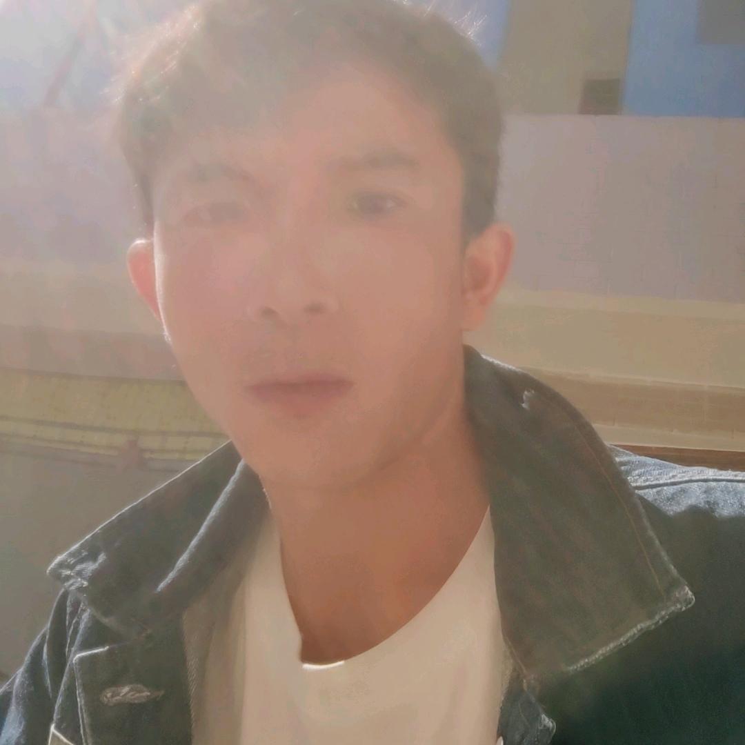 是狼，何必装羊