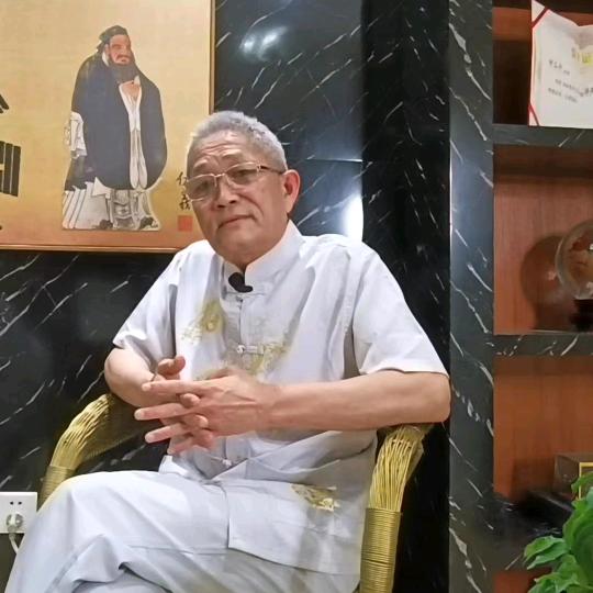山人文化