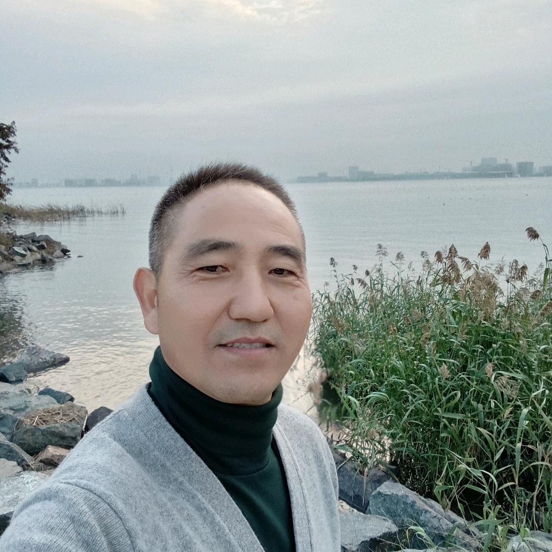 南照商厦:杨玉友