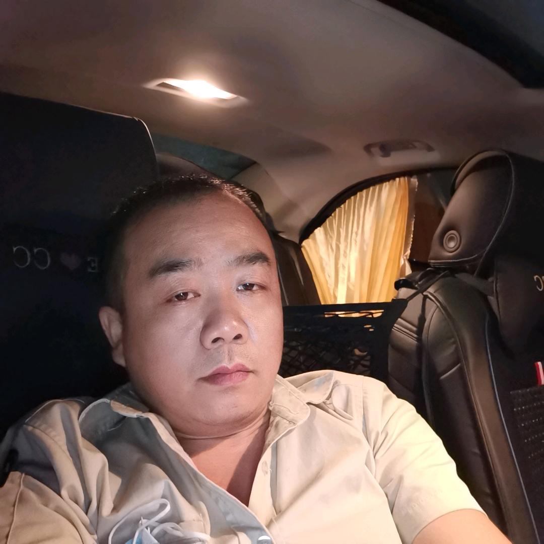 有一个笨小孩
