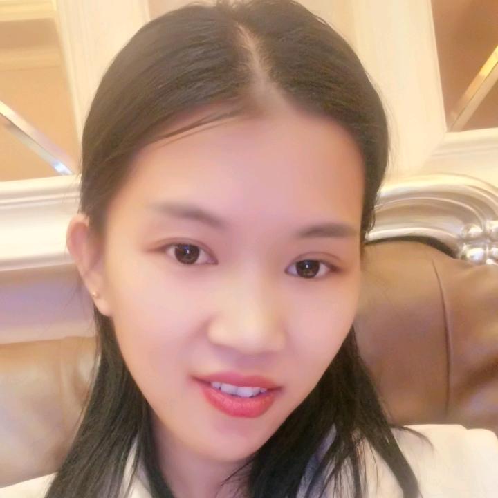 珠宝顾问💕啊珍