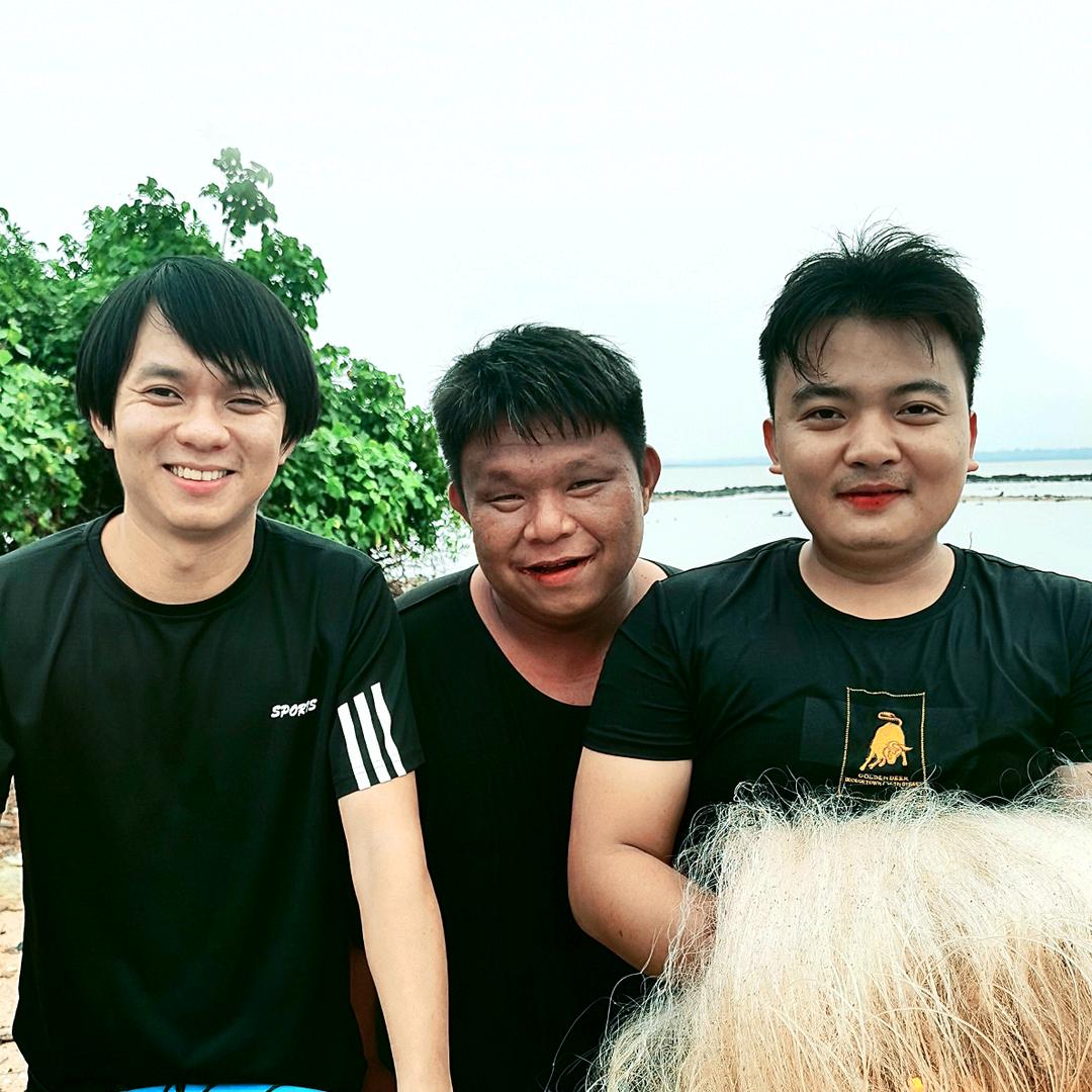 八门阁仔