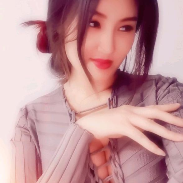 摩羯女