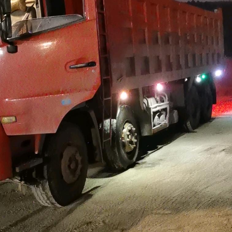 专收国四邵阳市贺得好二手车行