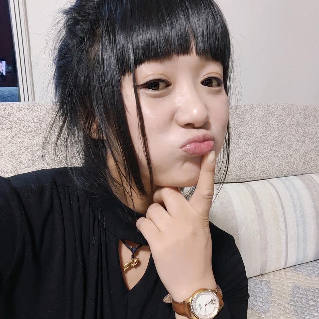 何铭茹