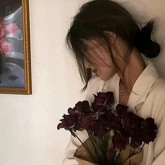 🌺亿訫向钱࿐ᩚ: ໑ຼ₀₂₅ 独宠自己
