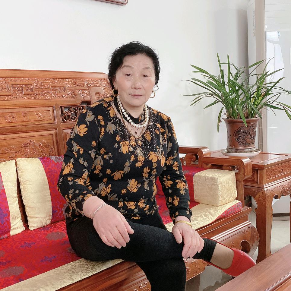 余大姐