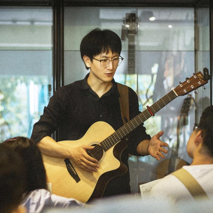 大同吉他李叶超