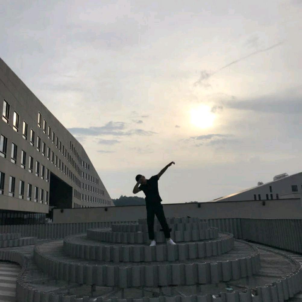 𝐋𝐚𝐨 𝐋𝐢