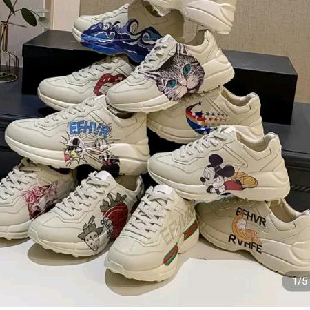 英姐潮鞋