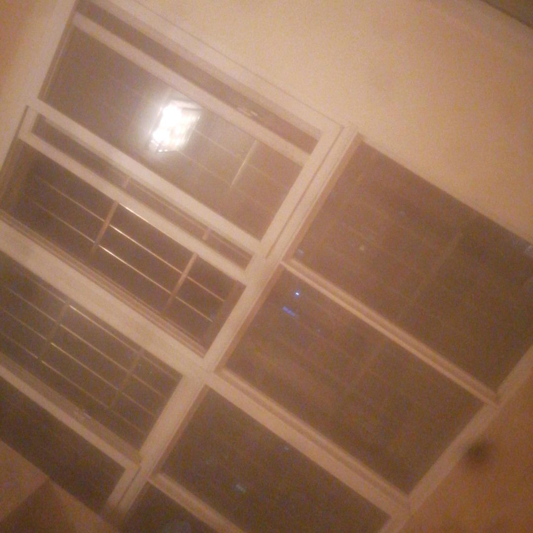 折岀各种茶房酒店门士