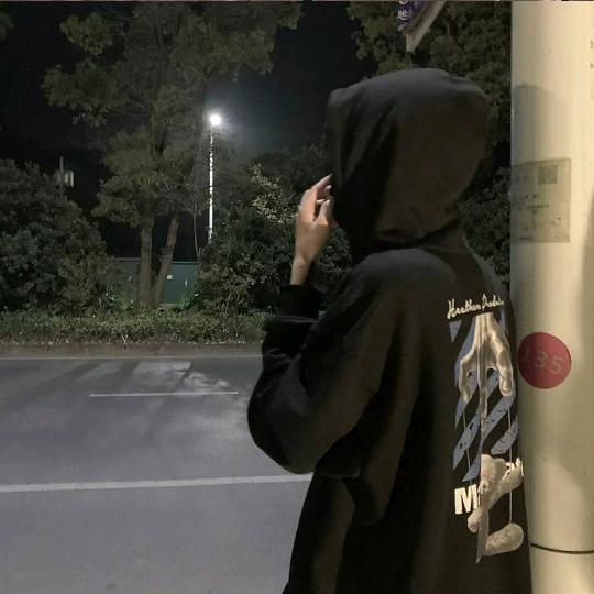 一杯小牛奶