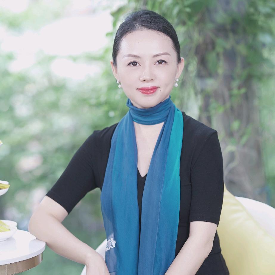 优雅仪态创始人林秋彤