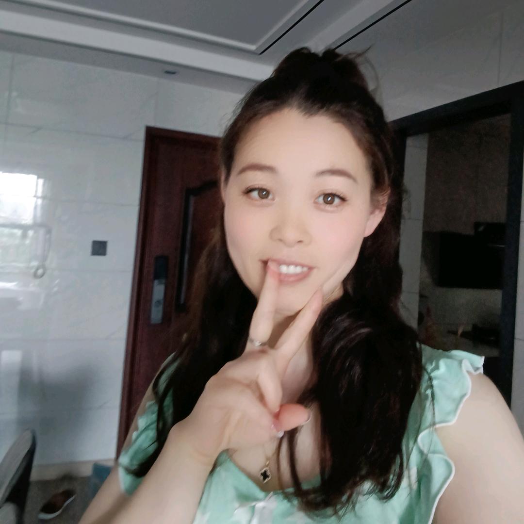 追光的向阳花