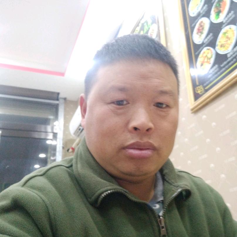 贺海龙汽车养护