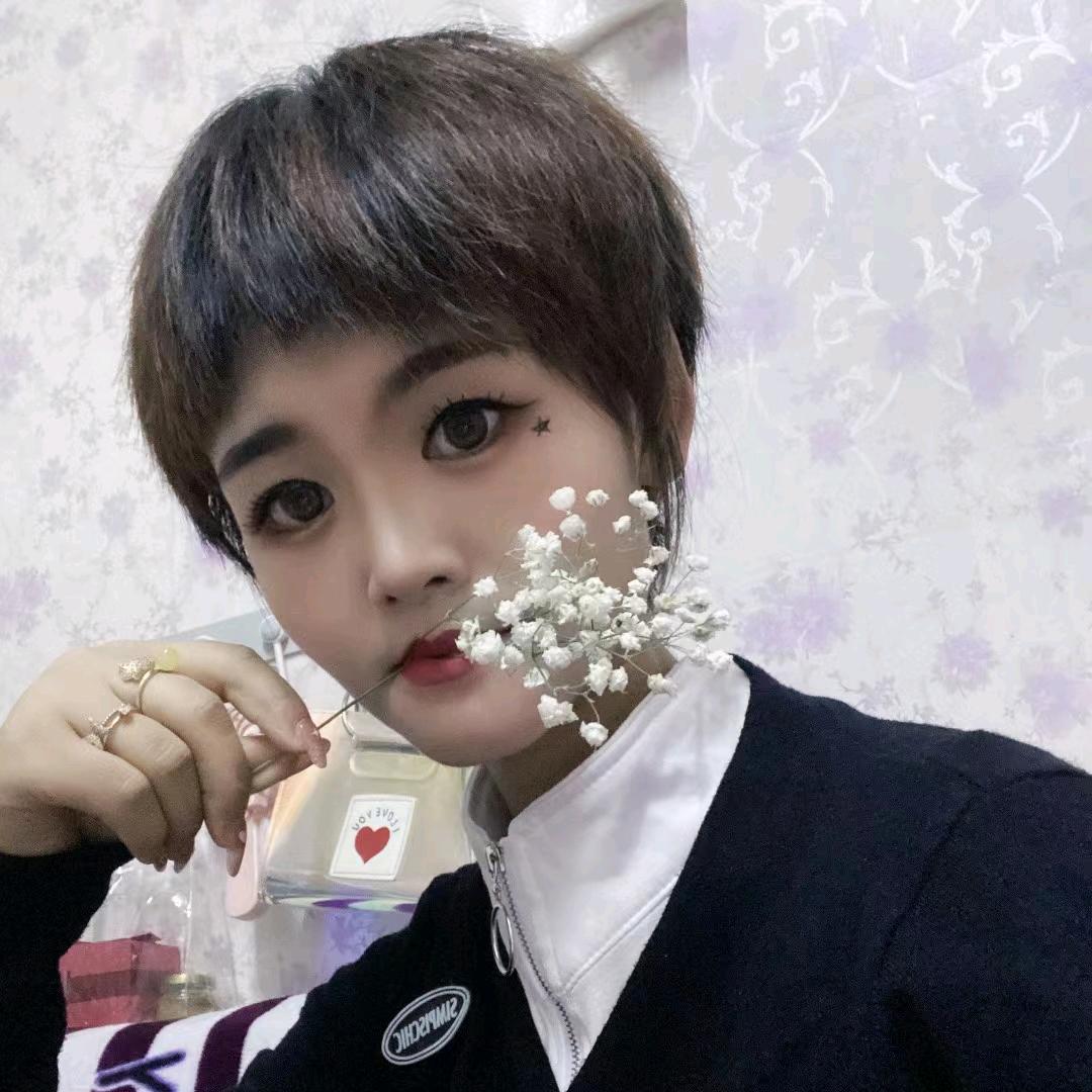 丁丁(๑• . •๑)