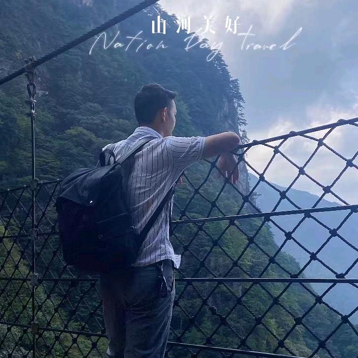 小黄人..