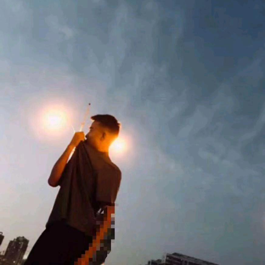 杰子人不错.